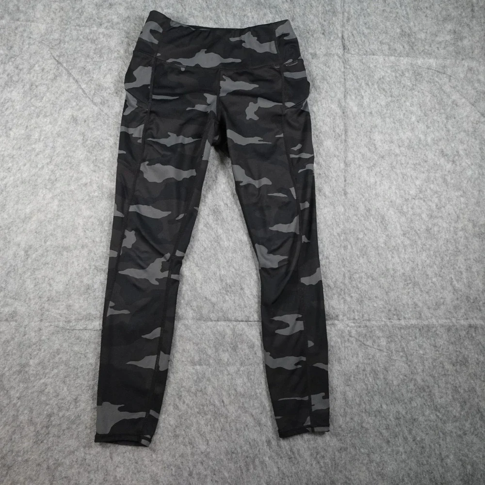 Athleta Leggings Women Extra Small Black Camo Contender 7/8 Powerlift Workout